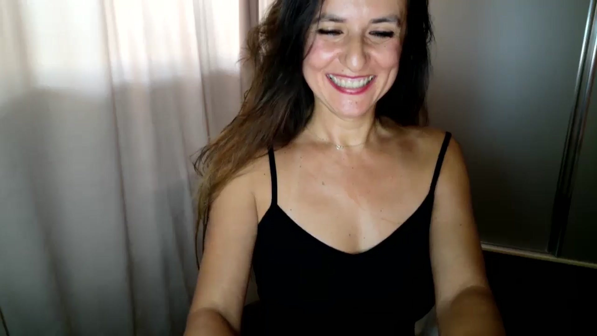 Gallery image thumbnail from DANIELLE's myfreecams stream on, 08/30/2025, 05:08 image 14 of 20