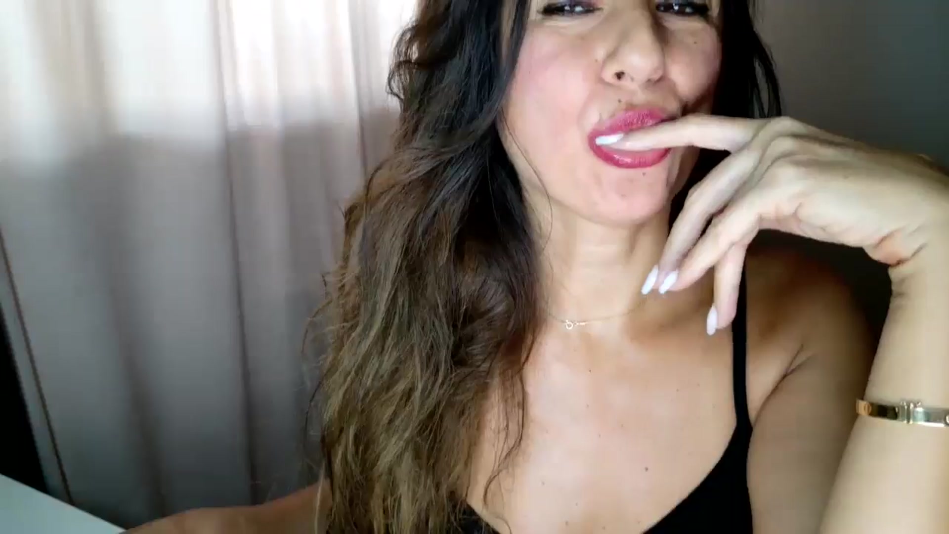 Gallery image thumbnail from DANIELLE's myfreecams stream on, 08/30/2025, 05:08 image 10 of 20
