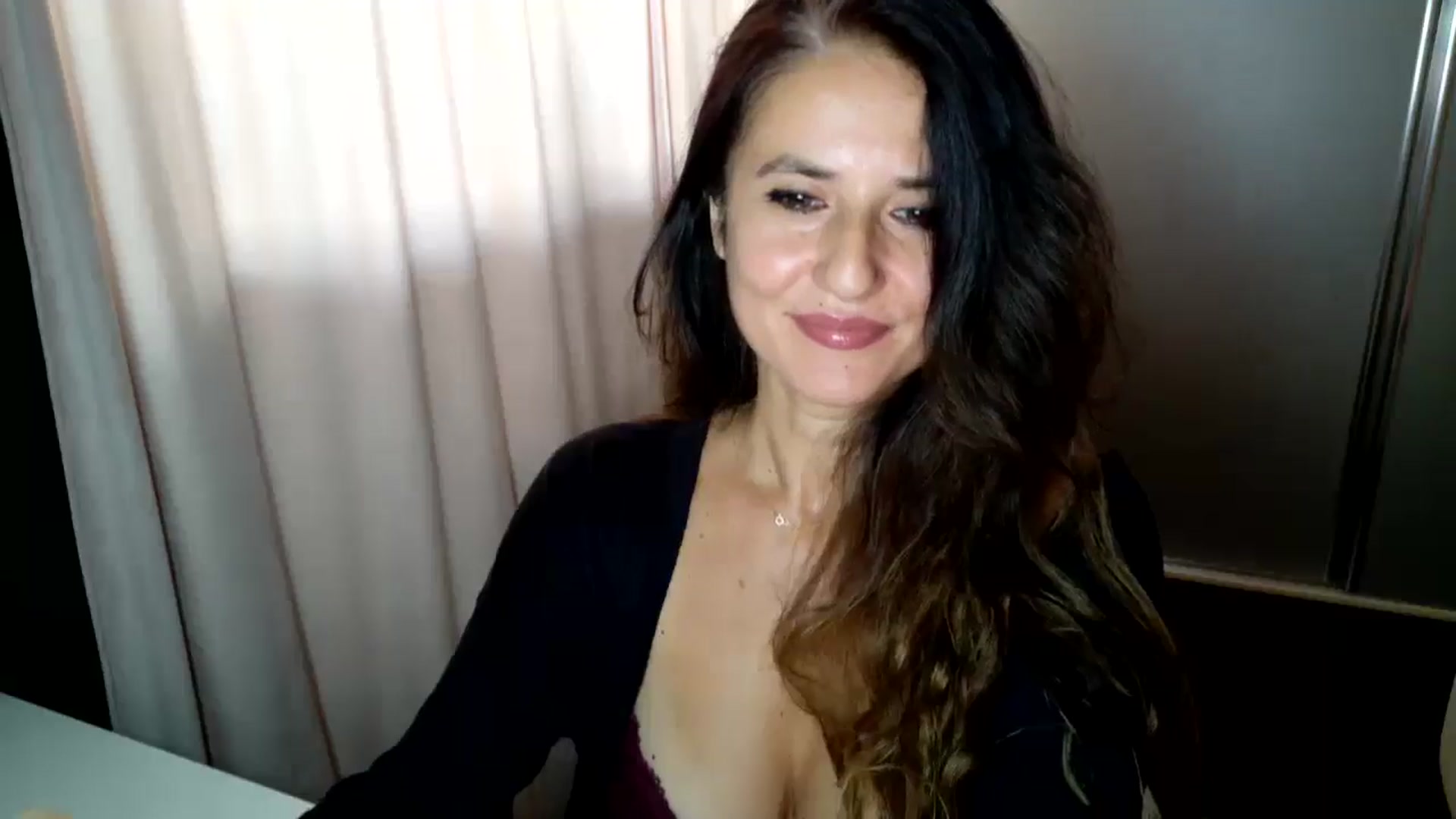 Gallery image thumbnail from DANIELLE's myfreecams stream on, 09/01/2025, 05:07 image 6 of 20