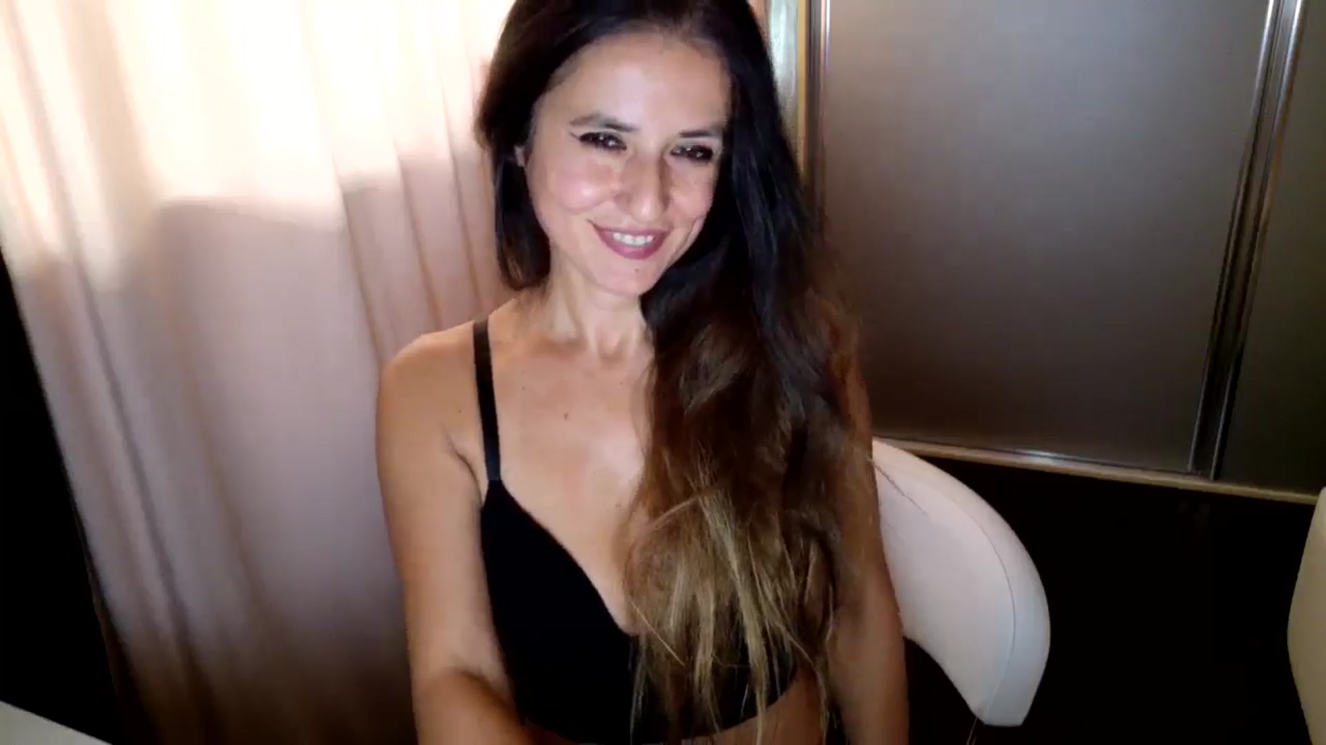 Gallery image thumbnail from DANIELLE's myfreecams stream on, 09/10/2025, 05:53 image 10 of 20