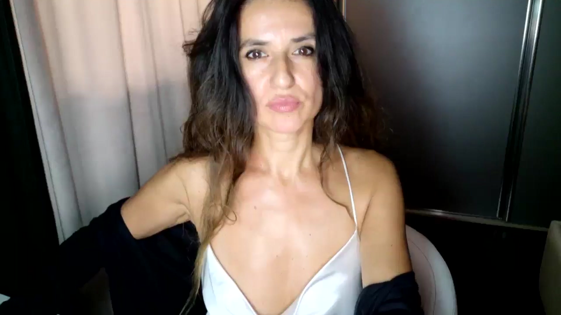 Gallery image thumbnail from DANIELLE's myfreecams stream on, 09/13/2025, 05:06 image 7 of 20
