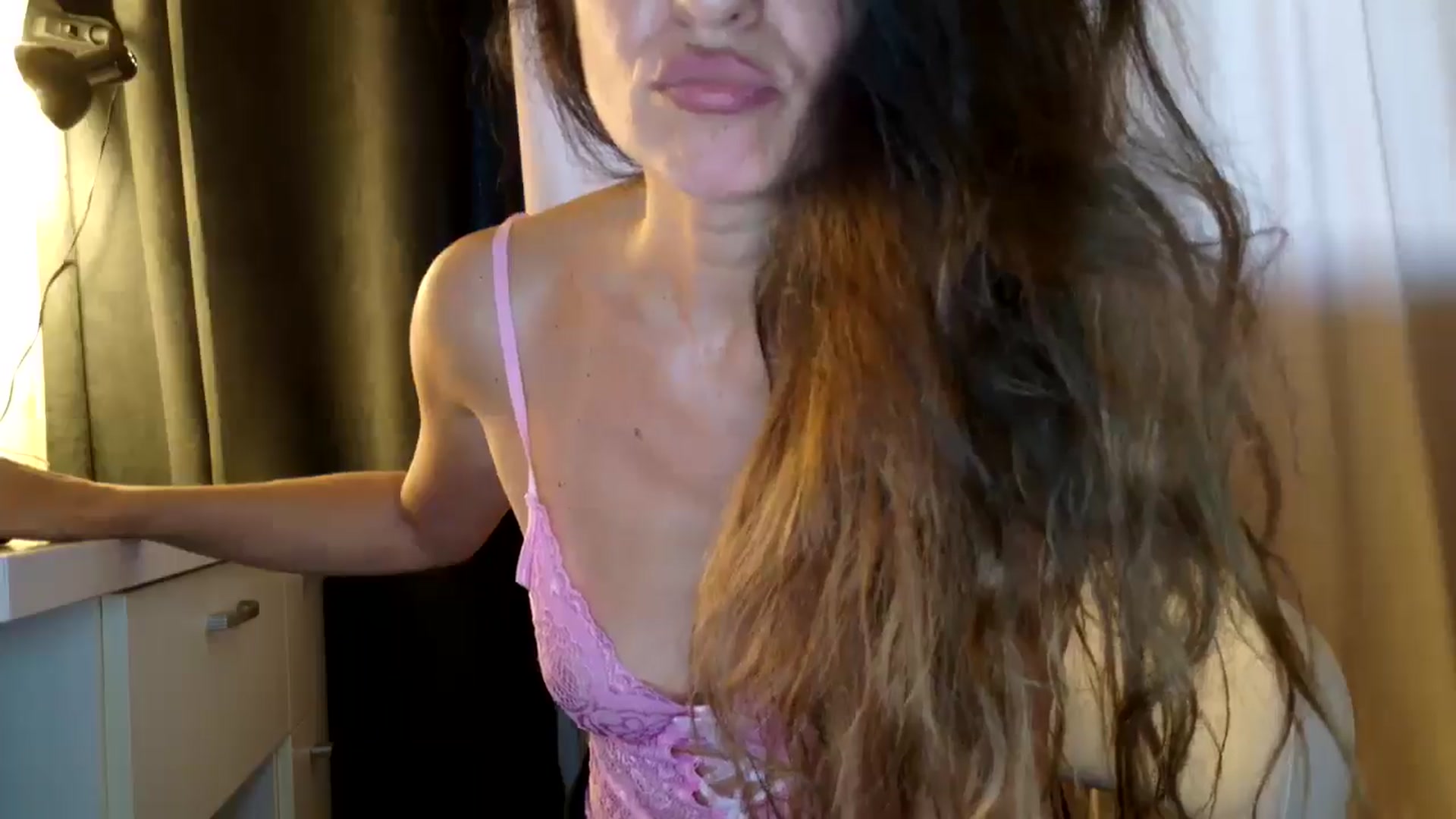 Gallery image thumbnail from DANIELLE's myfreecams stream on, 09/18/2025, 06:36 image 2 of 20
