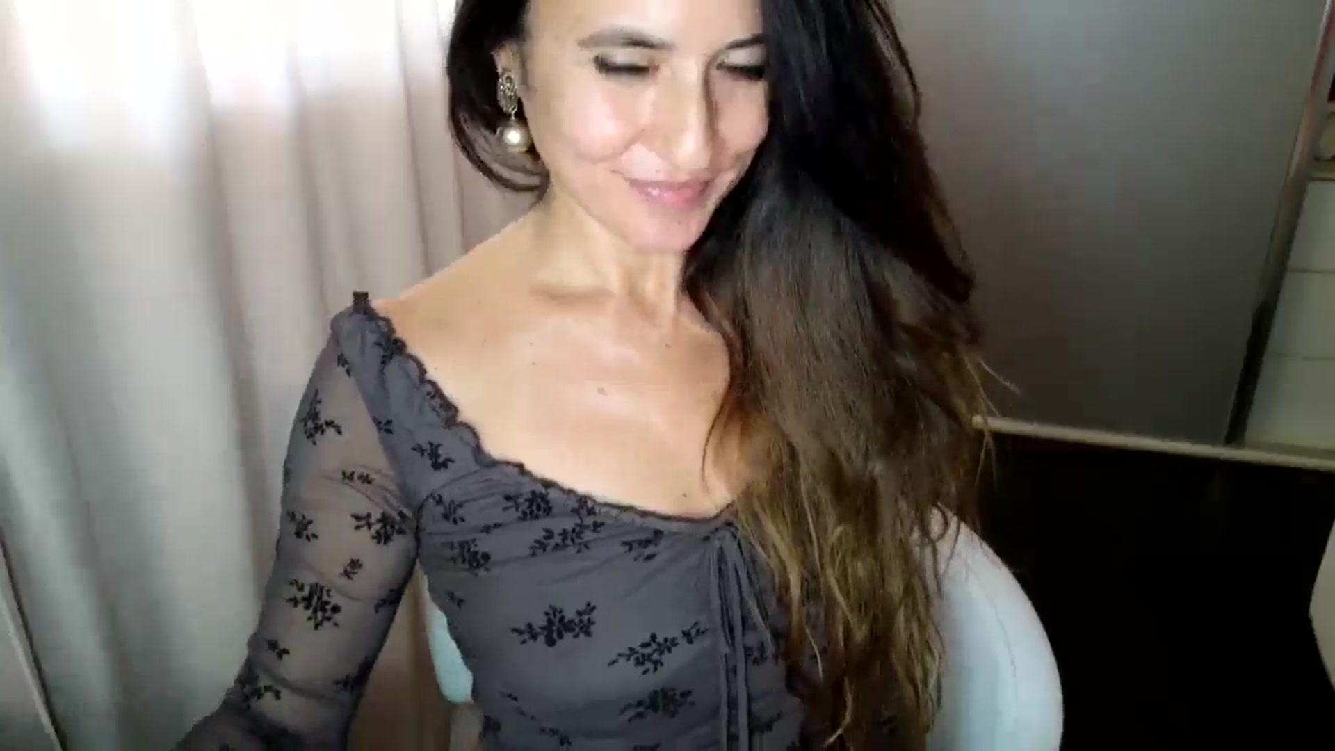 Gallery image thumbnail from DANIELLE's myfreecams stream on, 09/18/2025, 09:19 image 11 of 20