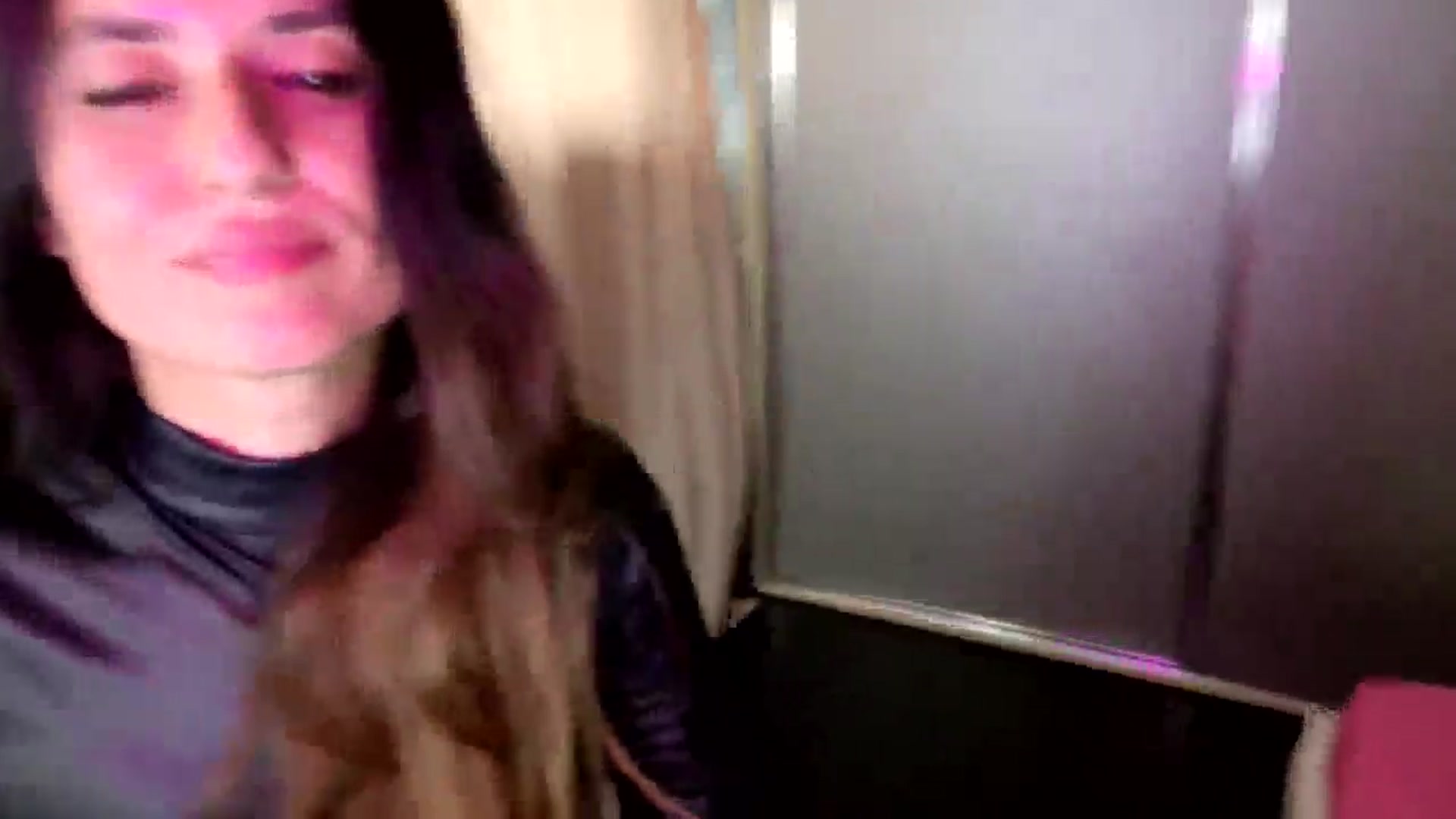 Gallery image thumbnail from DANIELLE's myfreecams stream on, 10/02/2025, 10:44 image 9 of 20