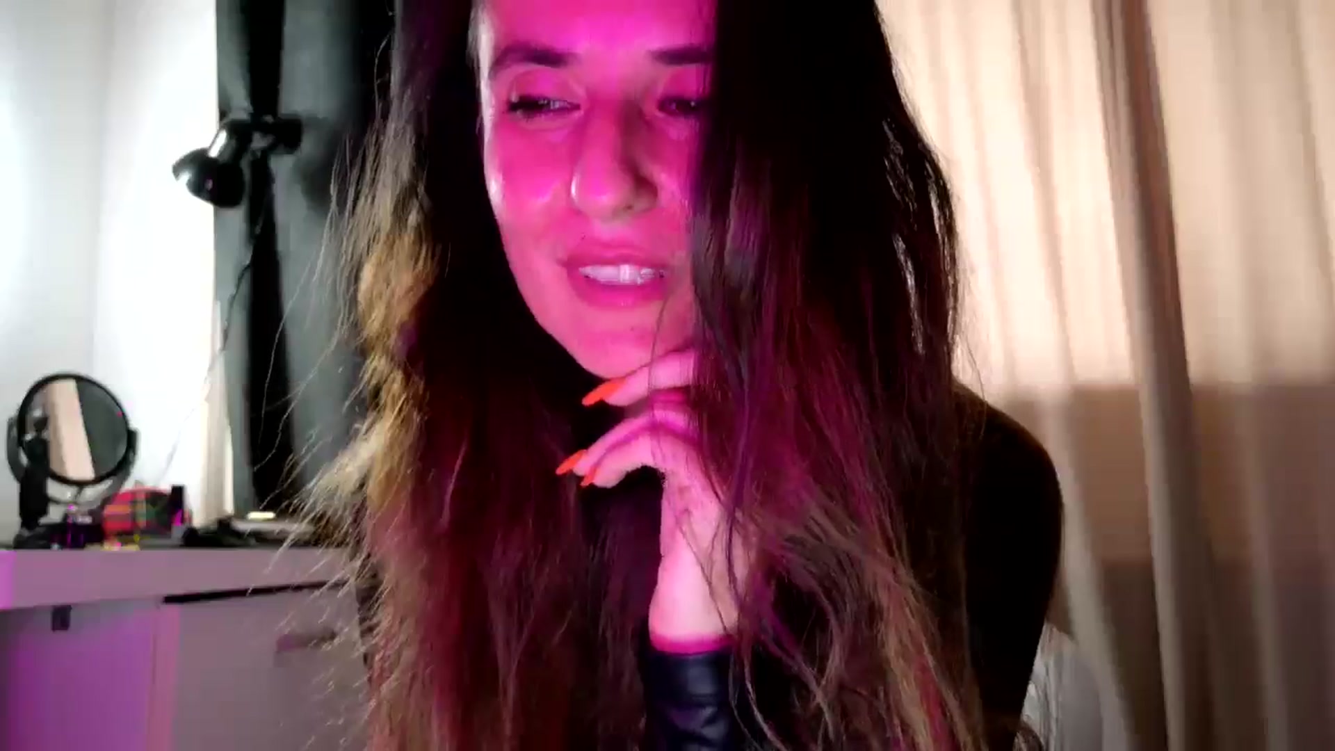 Gallery image thumbnail from DANIELLE's myfreecams stream on, 10/02/2025, 10:44 image 18 of 20