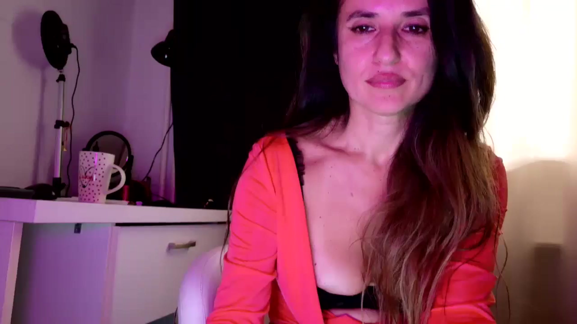 Gallery image thumbnail from DANIELLE's myfreecams stream on, 10/06/2025, 11:40 image 8 of 20