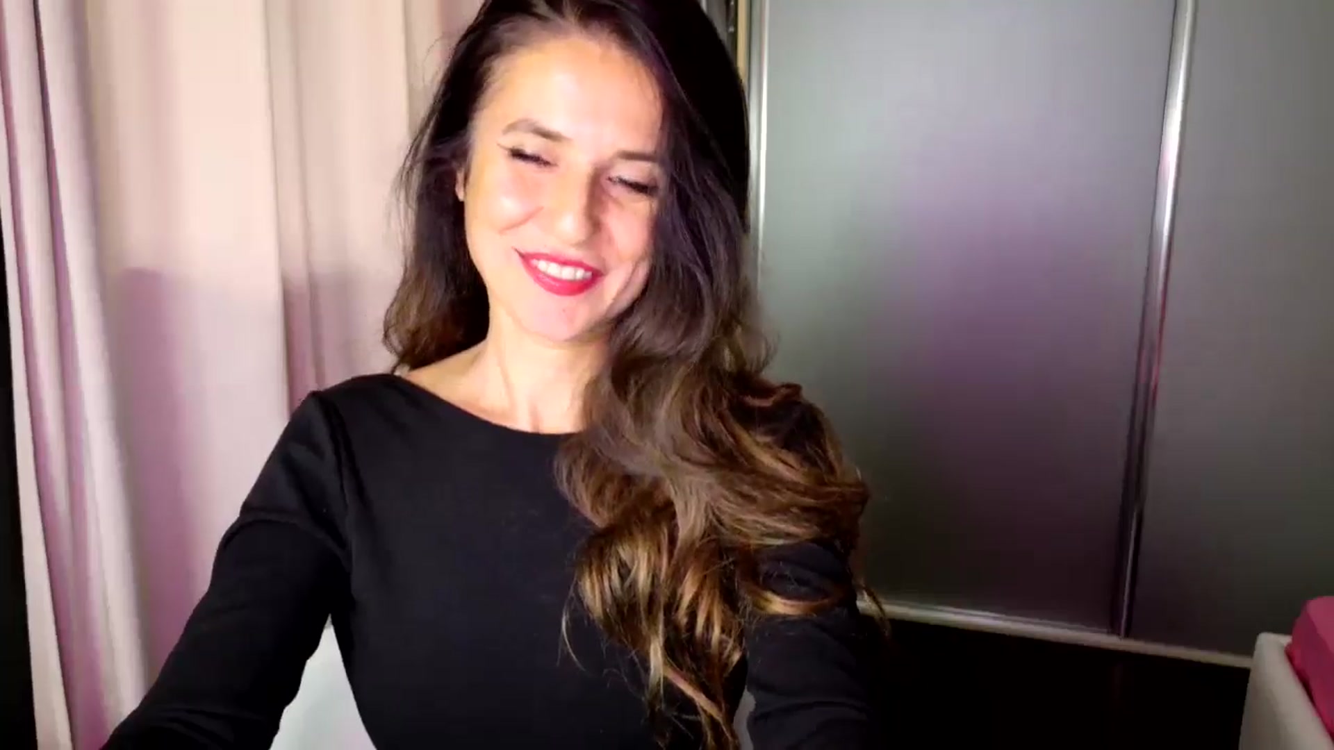 Gallery image thumbnail from DANIELLE's myfreecams stream on, 10/08/2025, 08:09 image 10 of 20