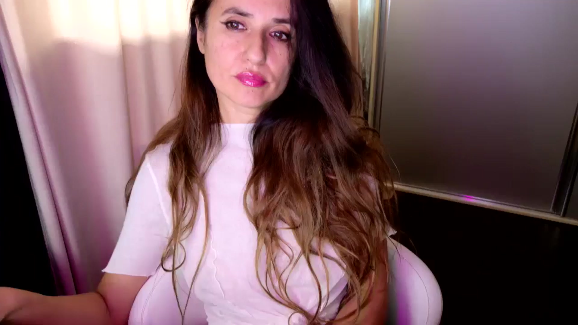 Gallery image thumbnail from DANIELLE's myfreecams stream on, 10/09/2025, 09:11 image 14 of 20
