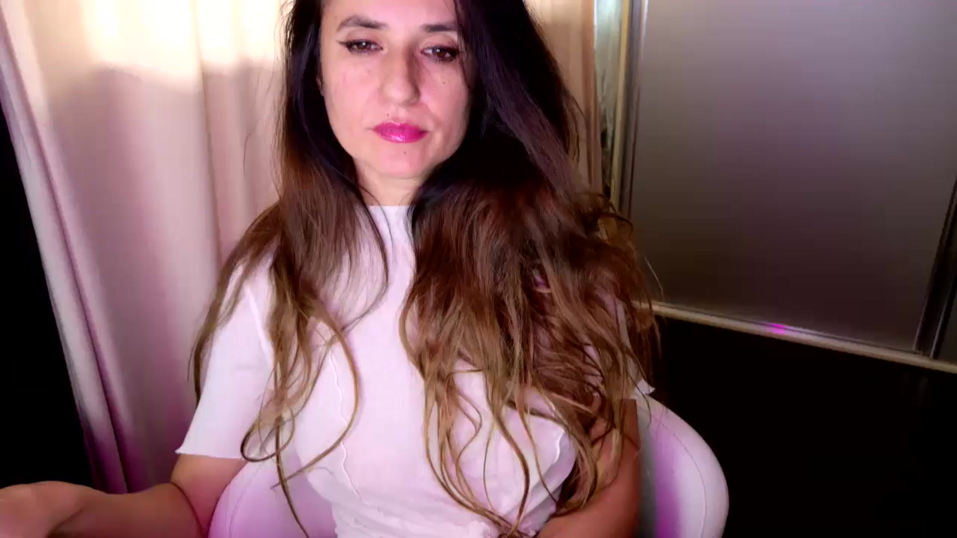 Gallery image thumbnail from DANIELLE's myfreecams stream on, 10/09/2025, 09:11 image 10 of 20