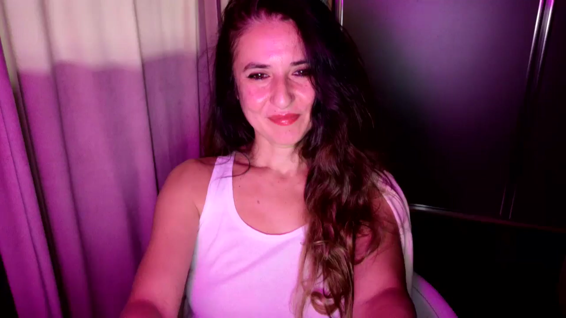 Gallery image thumbnail from DANIELLE's myfreecams stream on, 10/11/2025, 06:08 image 2 of 20