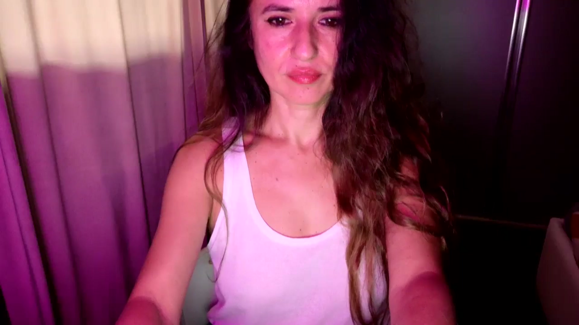 Gallery image thumbnail from DANIELLE's myfreecams stream on, 10/11/2025, 06:08 image 11 of 20