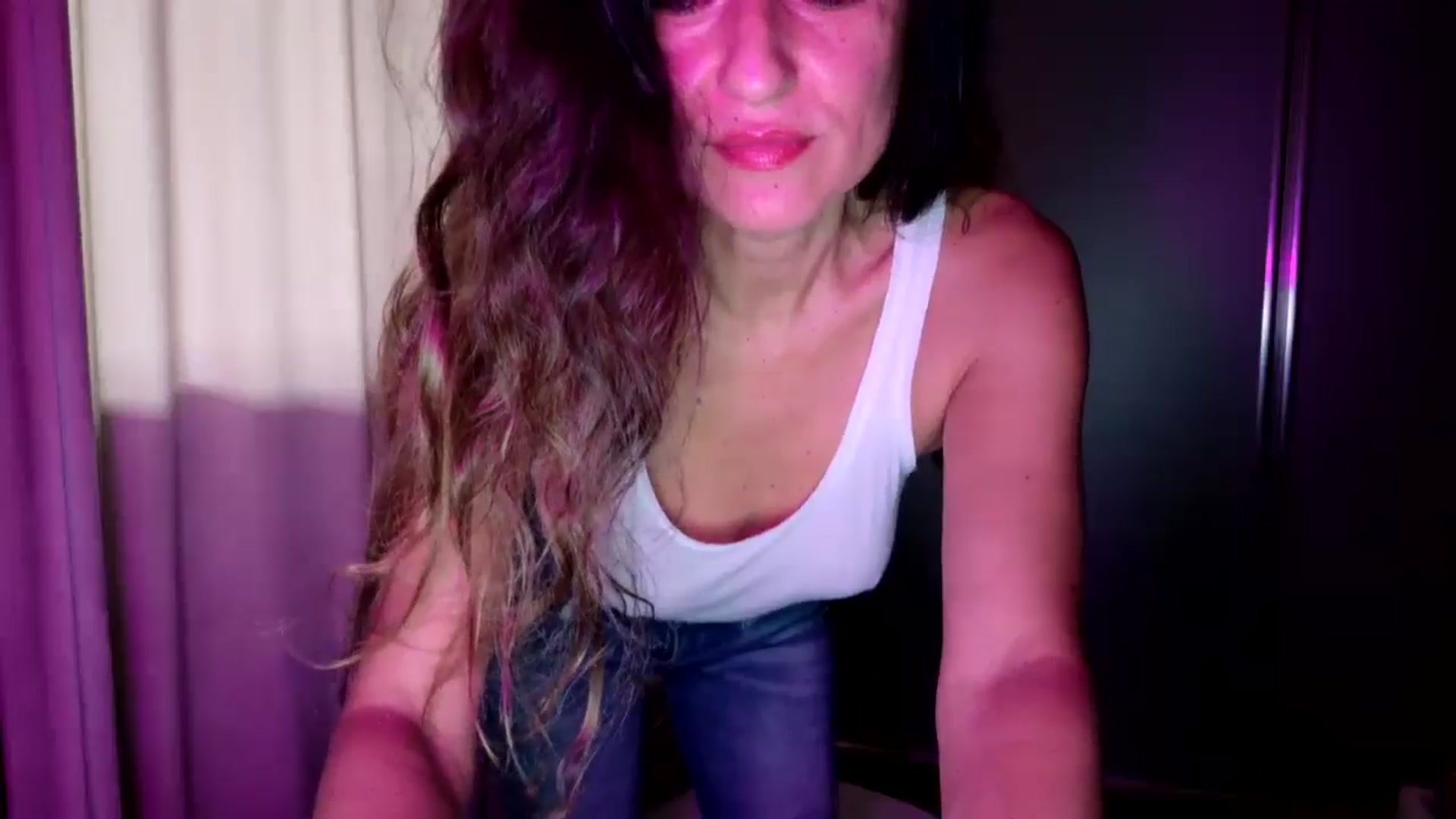 Gallery image thumbnail from DANIELLE's myfreecams stream on, 10/11/2025, 06:08 image 17 of 20