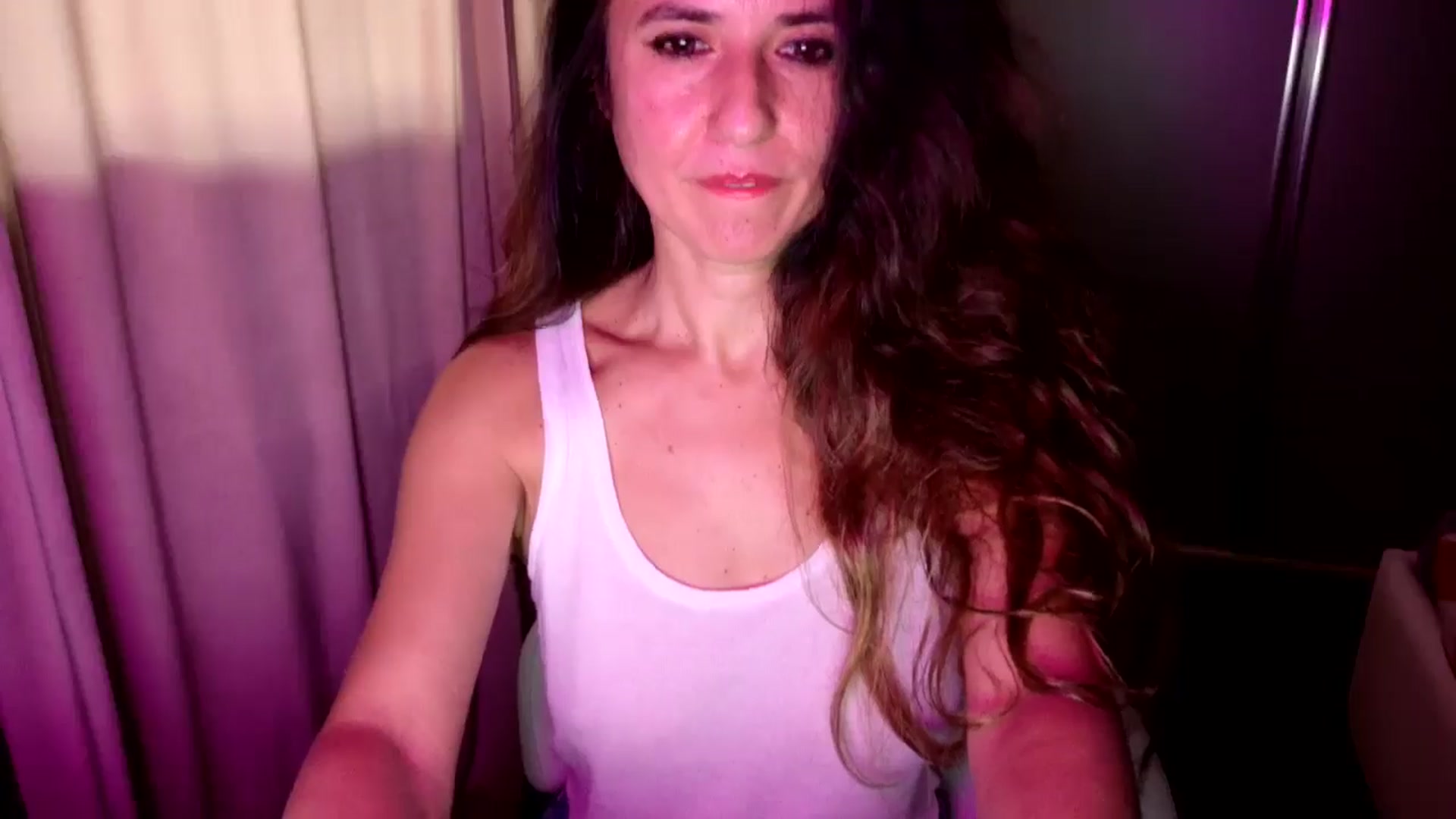 Gallery image thumbnail from DANIELLE's myfreecams stream on, 10/11/2025, 06:08 image 12 of 20
