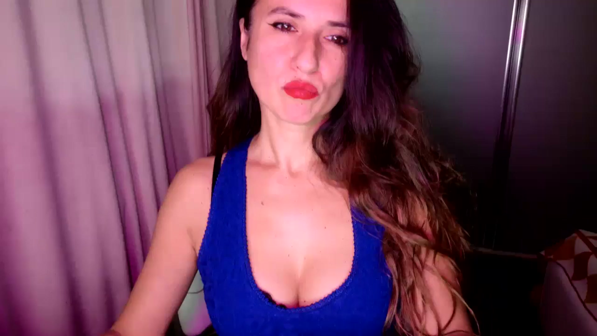 Gallery image thumbnail from DANIELLE's myfreecams stream on, 10/14/2025, 05:03 image 18 of 20