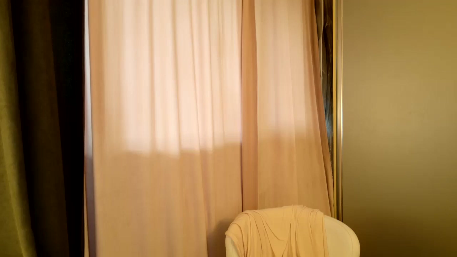 Gallery image thumbnail from DANIELLE's myfreecams stream on, 10/15/2025, 07:27 image 3 of 20
