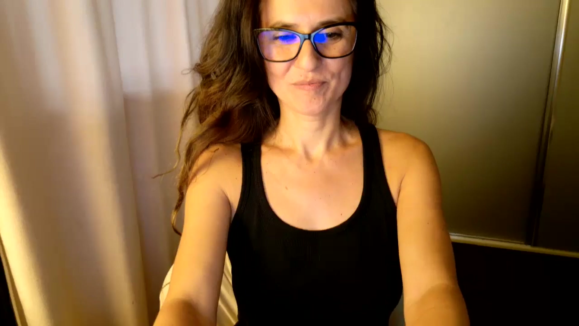 Gallery image thumbnail from DANIELLE's myfreecams stream on, 10/18/2025, 05:49 image 10 of 20