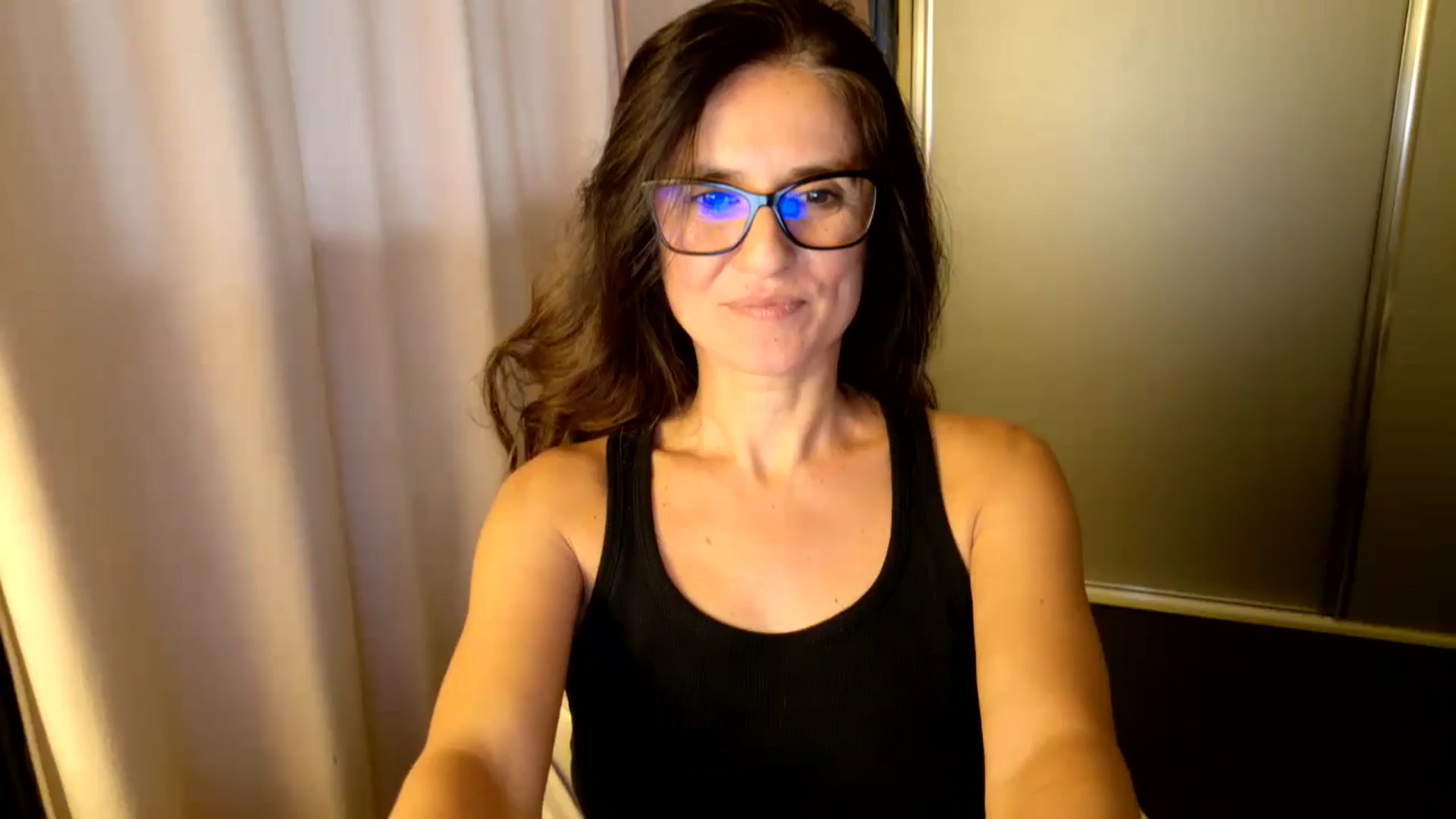 Gallery image thumbnail from DANIELLE's myfreecams stream on, 10/18/2025, 05:49 image 3 of 20