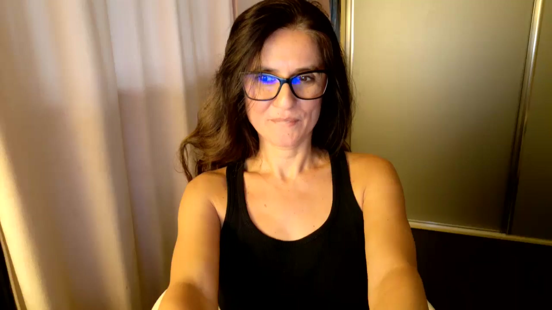 Gallery image thumbnail from DANIELLE's myfreecams stream on, 10/18/2025, 05:49 image 5 of 20