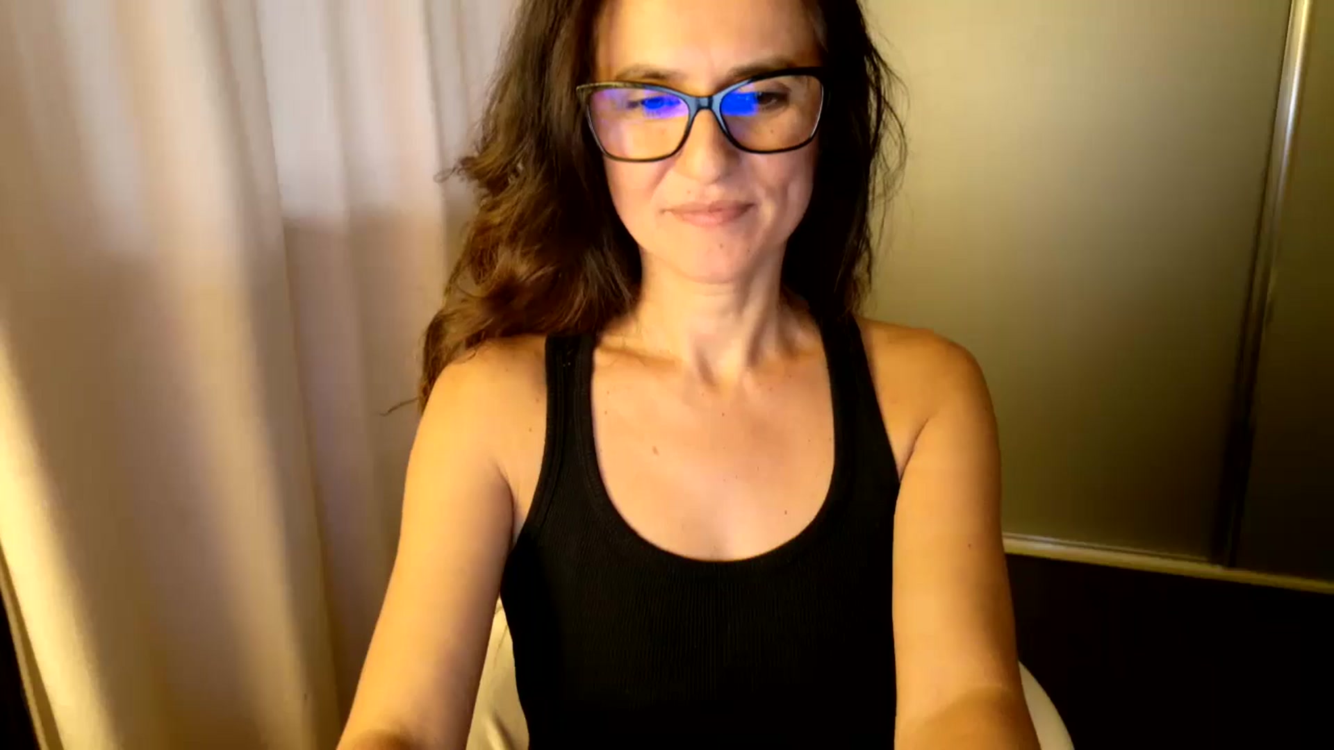 Gallery image thumbnail from DANIELLE's myfreecams stream on, 10/18/2025, 05:49 image 12 of 20