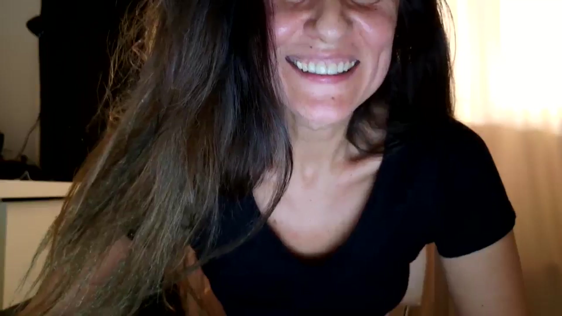 Gallery image thumbnail from DANIELLE's myfreecams stream on, 10/21/2025, 14:25 image 13 of 20