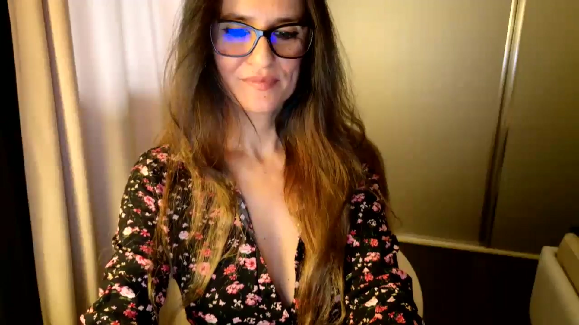 Gallery image thumbnail from DANIELLE's myfreecams stream on, 10/27/2025, 07:37 image 6 of 20