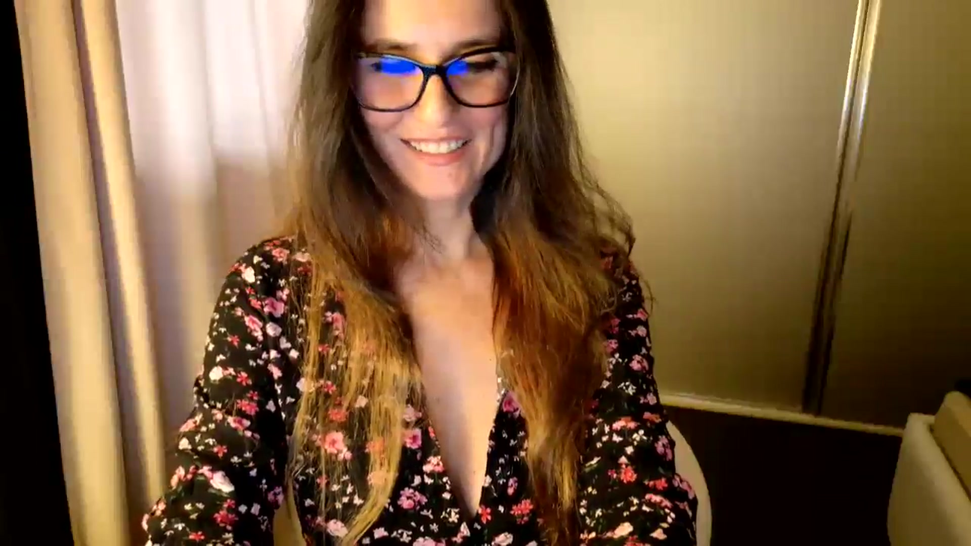 Gallery image thumbnail from DANIELLE's myfreecams stream on, 10/27/2025, 07:37 image 13 of 20