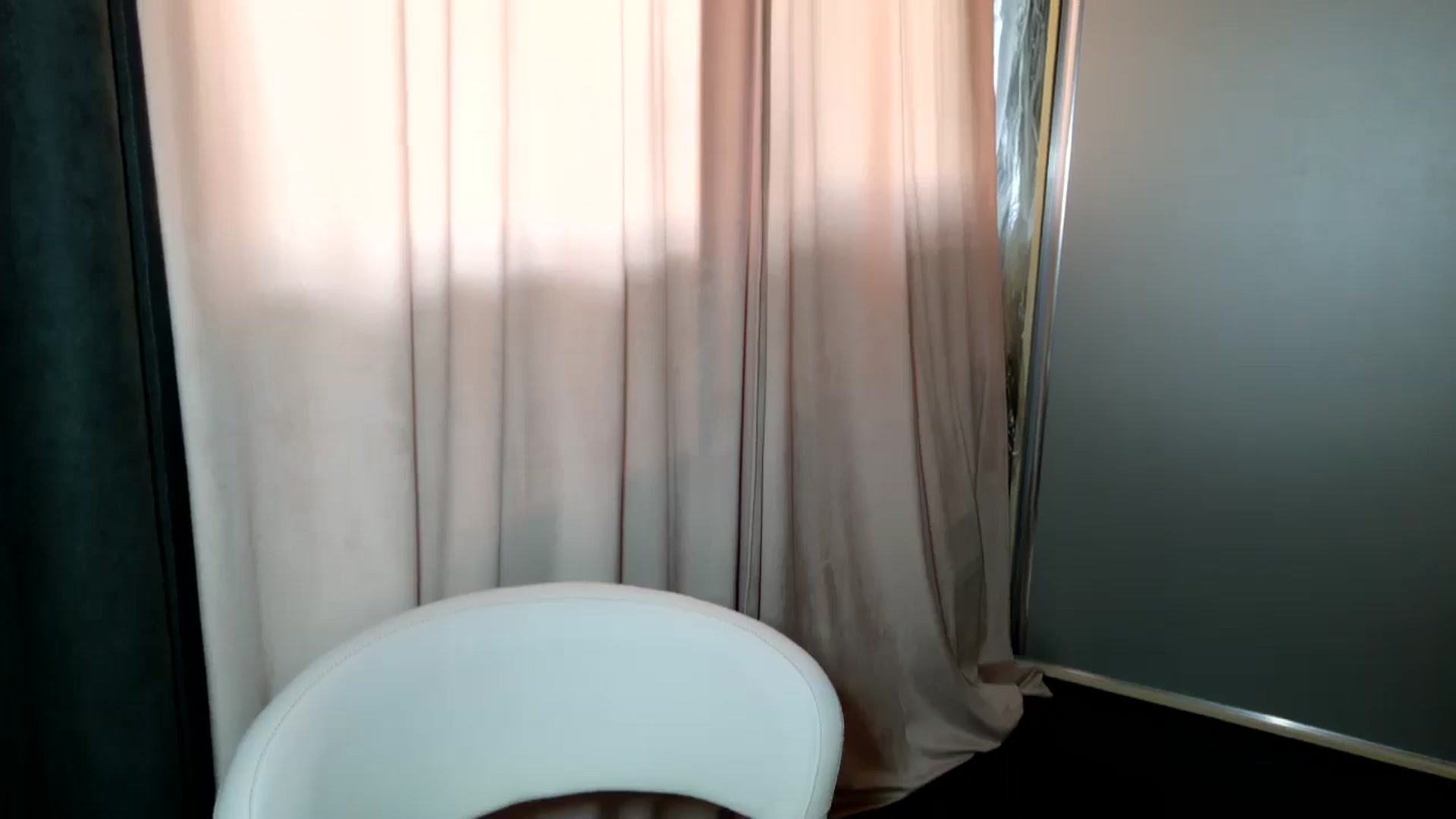 Gallery image thumbnail from DANIELLE's myfreecams stream on, 11/03/2025, 08:07 image 15 of 20