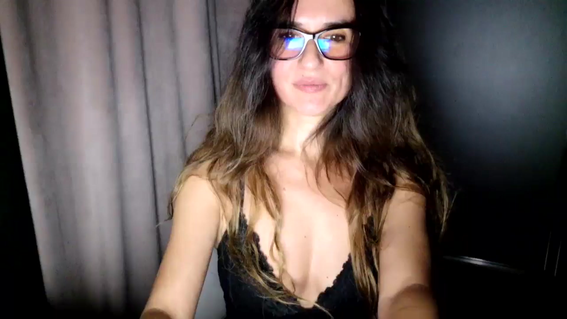 Gallery image thumbnail from DANIELLE's myfreecams stream on, 11/13/2025, 21:16 image 3 of 20