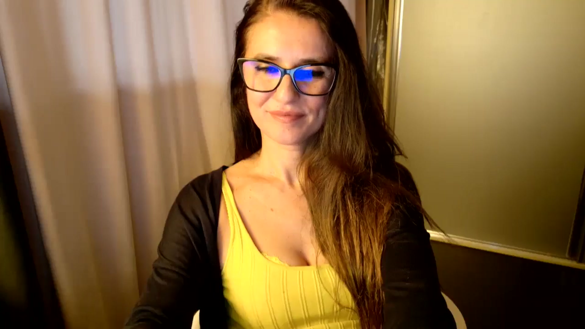 Gallery image thumbnail from DANIELLE's myfreecams stream on, 11/18/2025, 07:49 image 9 of 20