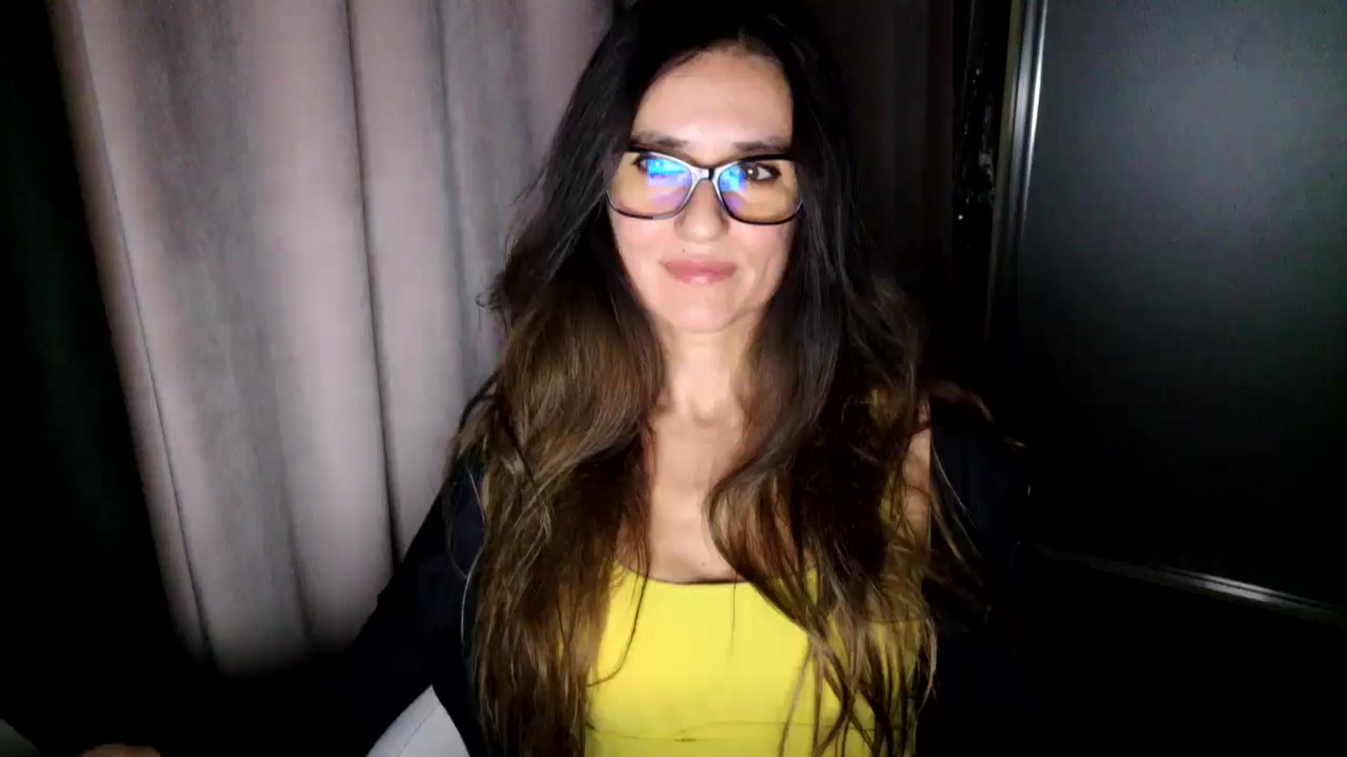 Gallery image thumbnail from DANIELLE's myfreecams stream on, 11/18/2025, 07:49 image 2 of 20