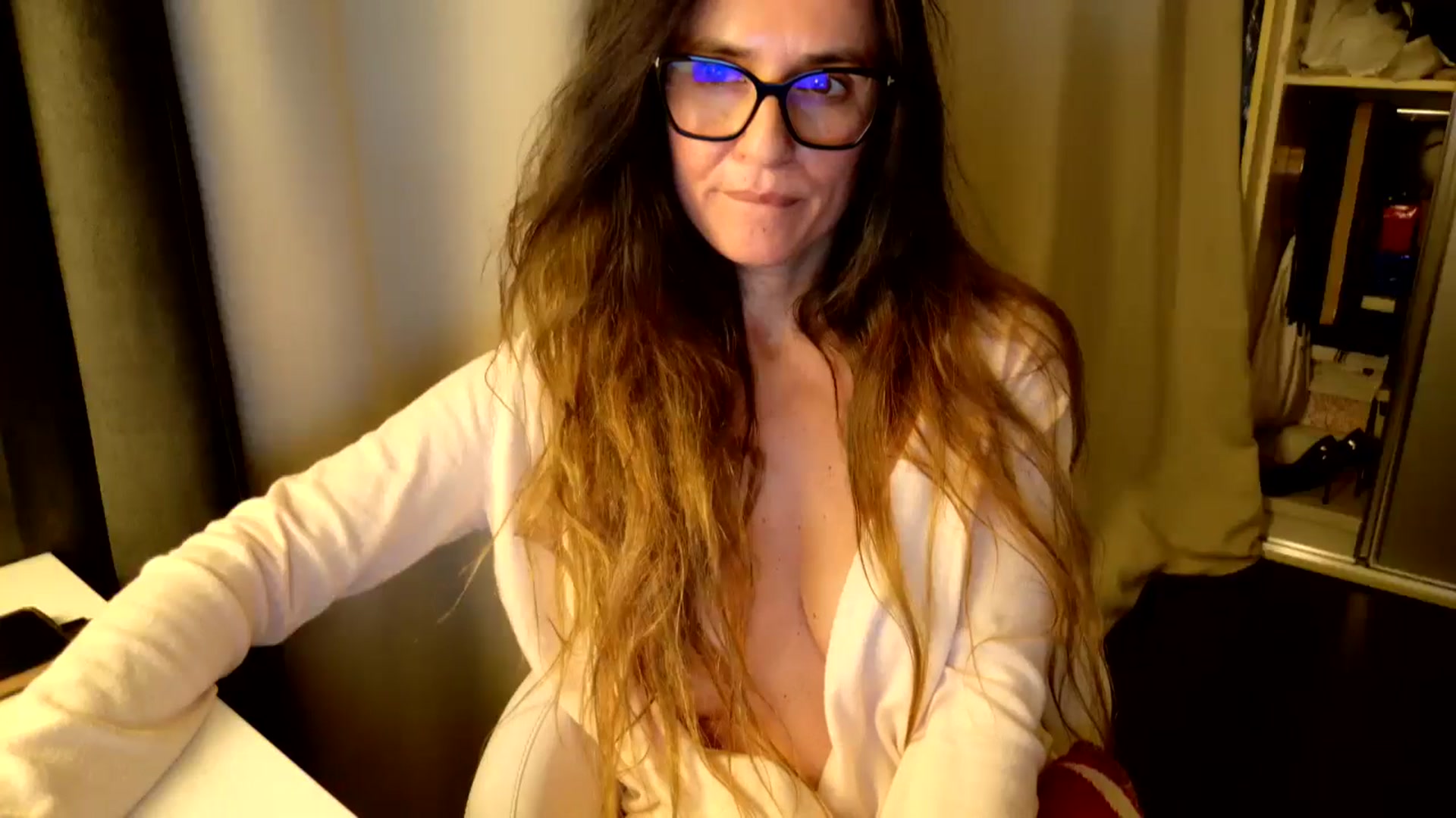 Gallery image thumbnail from DANIELLE's myfreecams stream on, 11/24/2025, 06:38 image 2 of 20