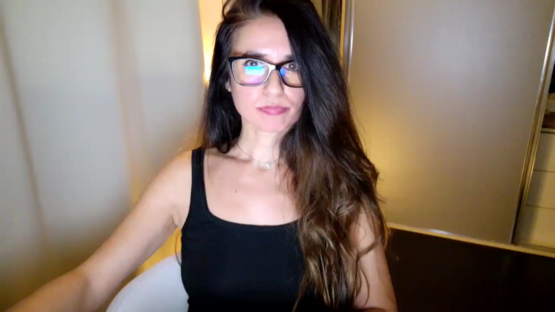 Gallery image thumbnail from DANIELLE's myfreecams stream on, 12/08/2025, 08:21 image 16 of 20