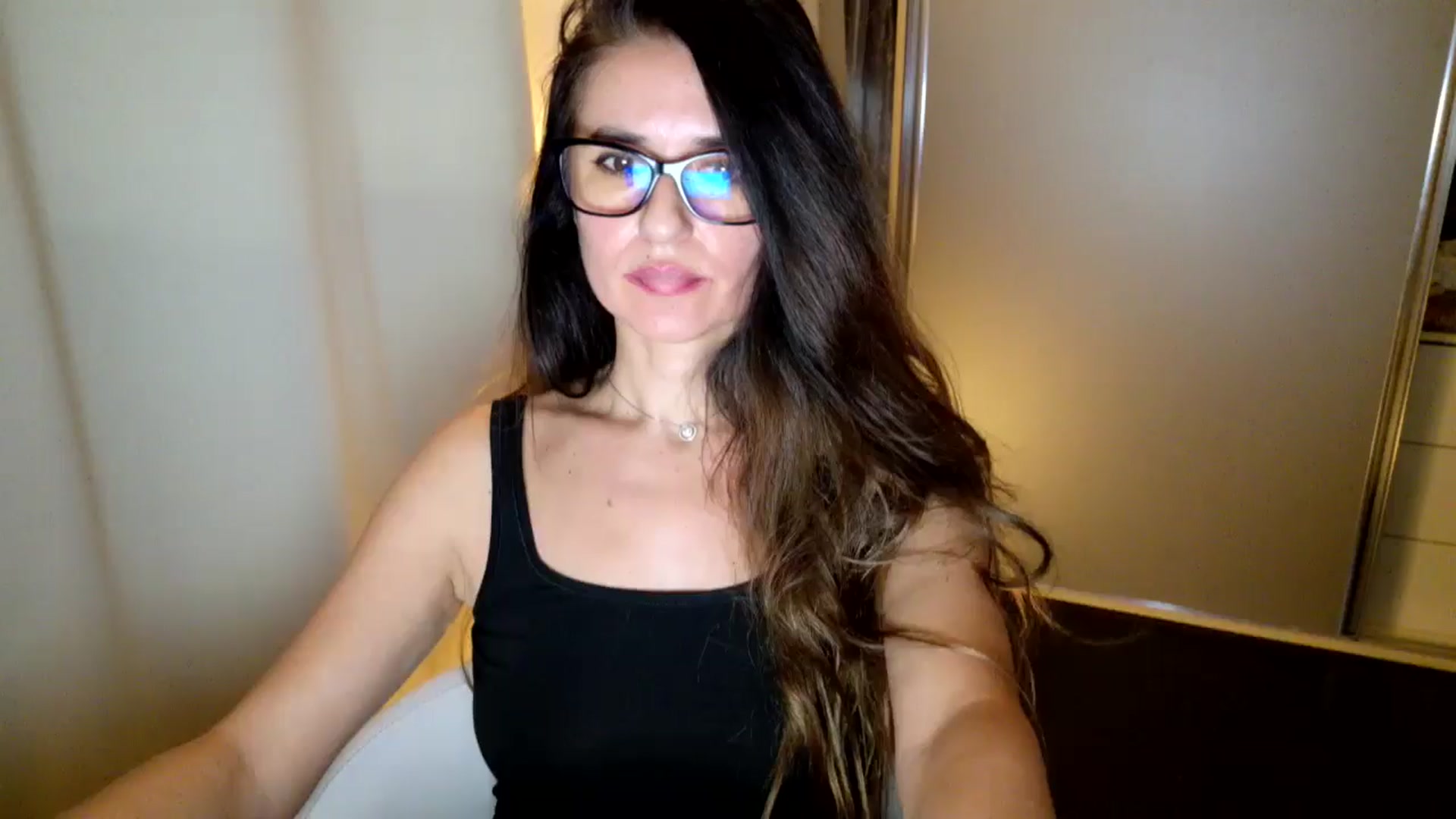 Gallery image thumbnail from DANIELLE's myfreecams stream on, 12/08/2025, 08:21 image 12 of 20