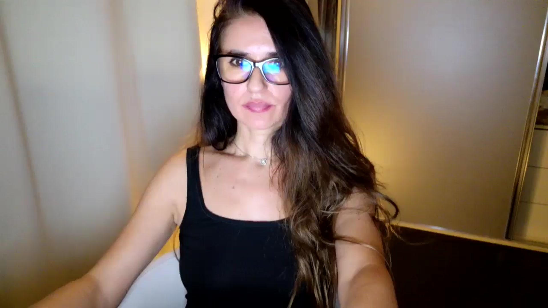 Gallery image thumbnail from DANIELLE's myfreecams stream on, 12/08/2025, 08:21 image 11 of 20