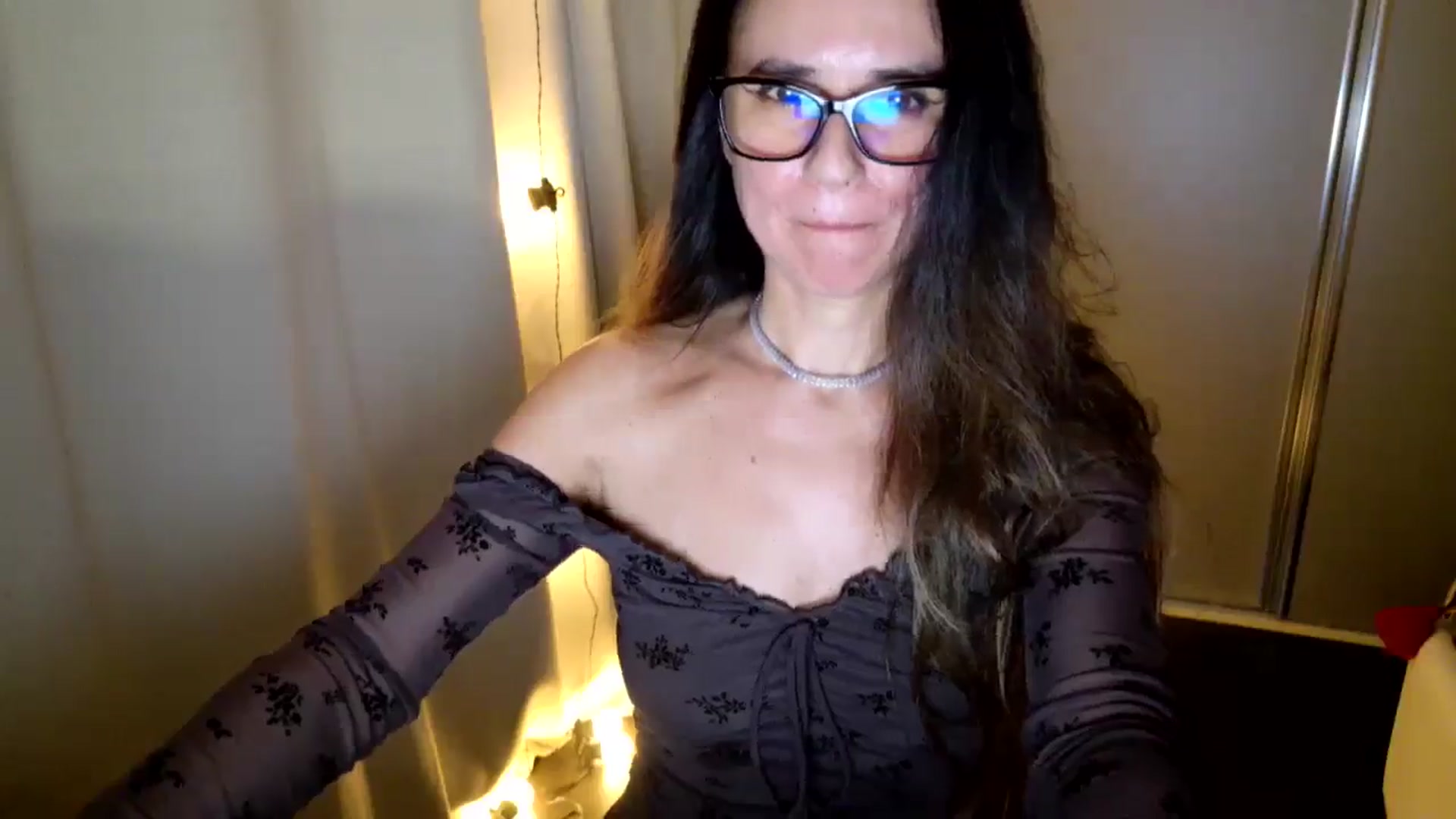 Gallery image thumbnail from DANIELLE's myfreecams stream on, 12/09/2025, 13:41 image 16 of 20
