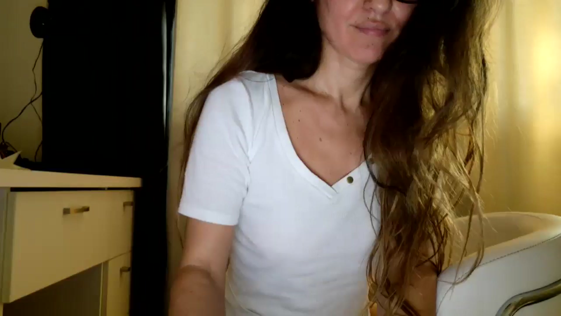 Gallery image thumbnail from DANIELLE's myfreecams stream on, 12/11/2025, 12:15 image 18 of 20