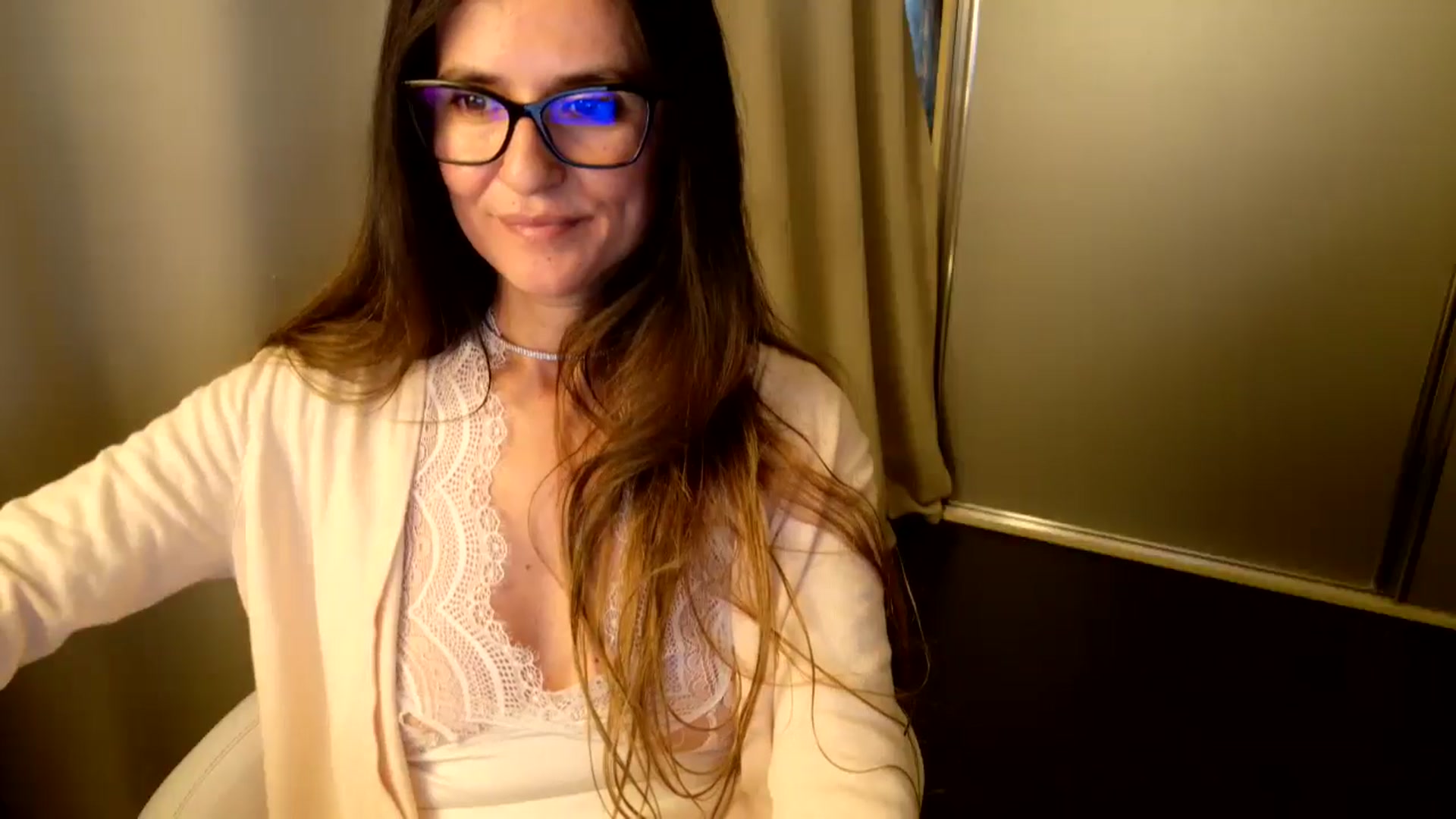 Gallery image thumbnail from DANIELLE's myfreecams stream on, 12/17/2025, 12:52 image 4 of 20