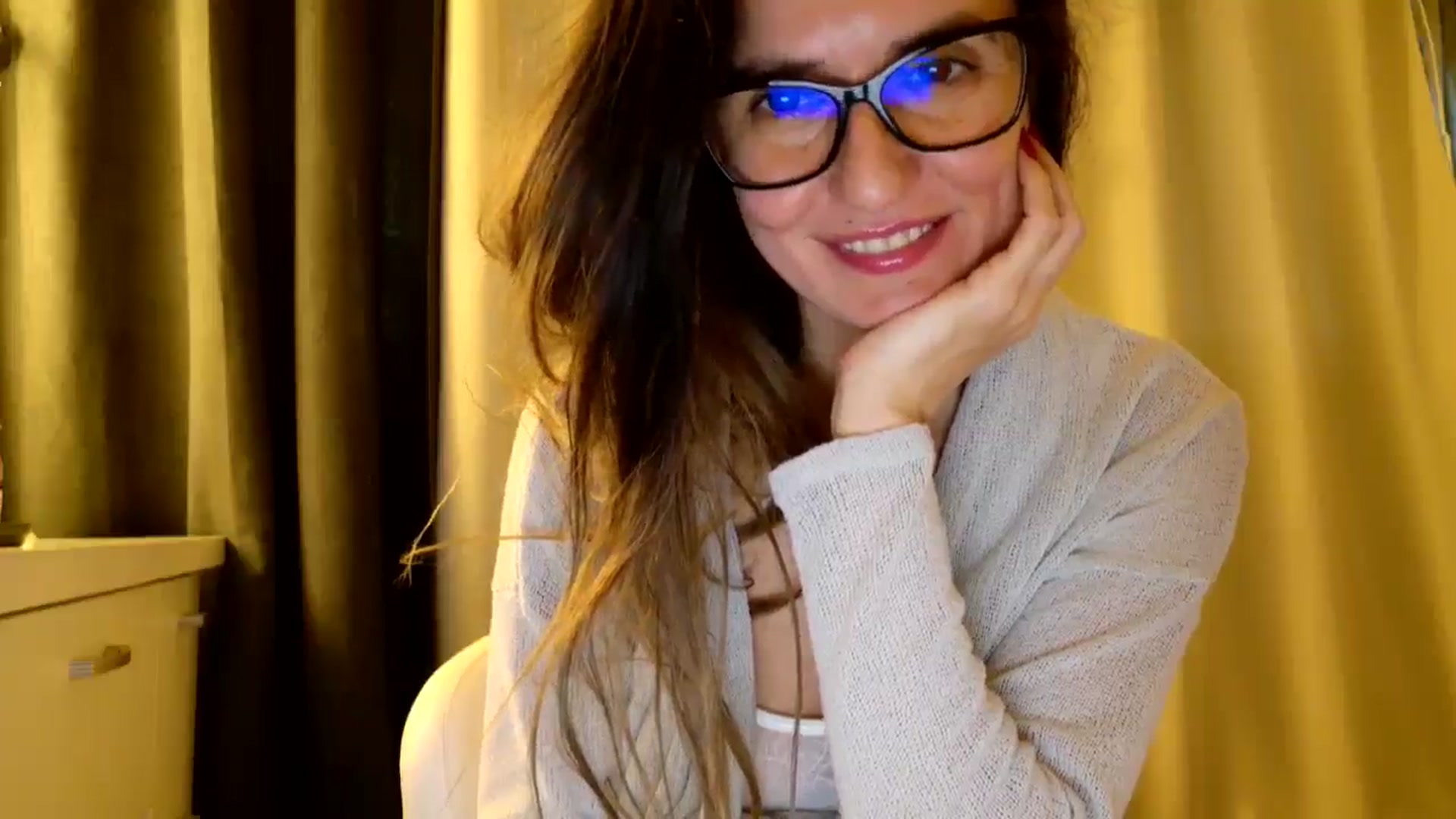 Gallery image thumbnail from DANIELLE's myfreecams stream on, 01/03/2026, 07:30 image 15 of 20