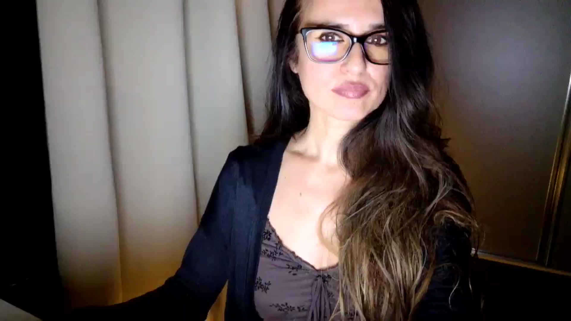 Gallery image thumbnail from DANIELLE's myfreecams stream on, 01/05/2026, 08:19 image 4 of 20