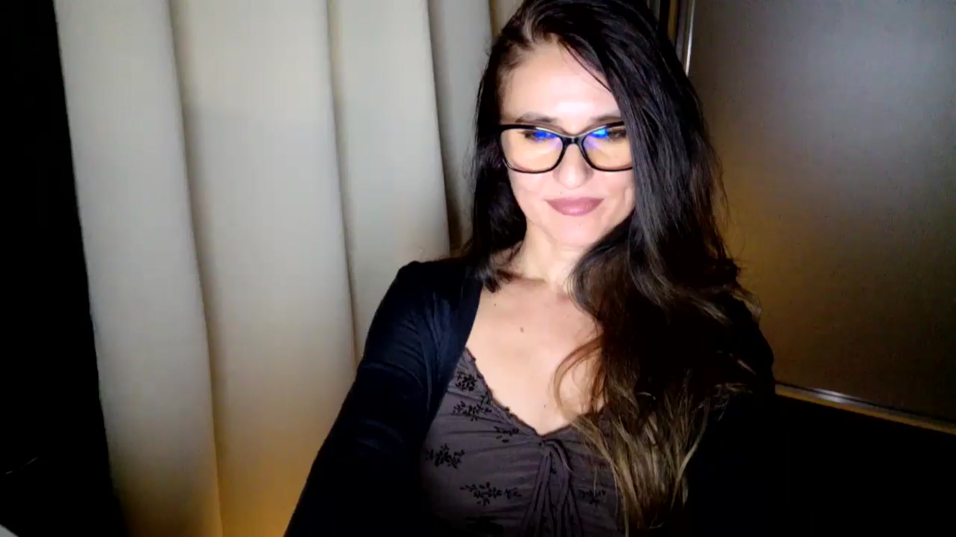 Gallery image thumbnail from DANIELLE's myfreecams stream on, 01/05/2026, 08:19 image 12 of 20
