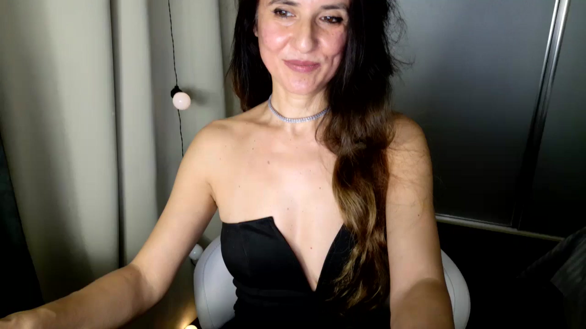 Gallery image thumbnail from DANIELLE's myfreecams stream on, 01/11/2026, 08:21 image 3 of 20