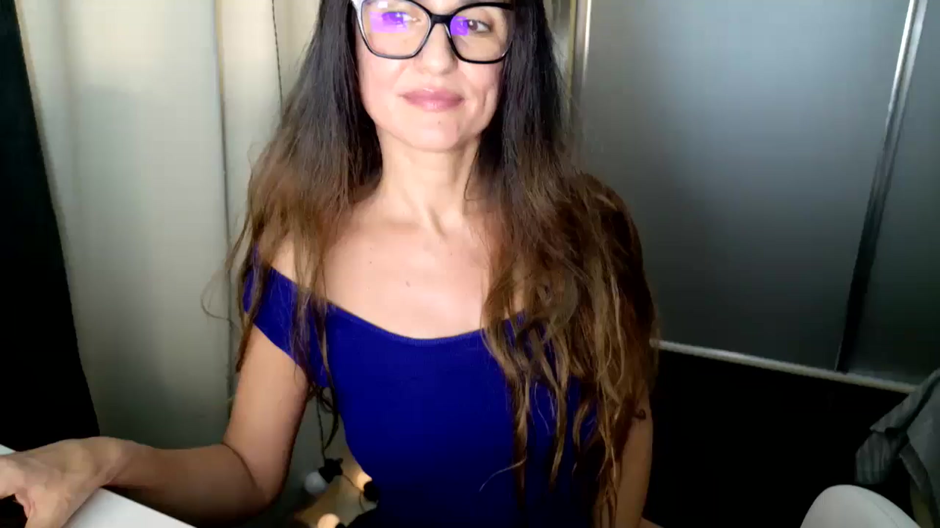 Gallery image thumbnail from DANIELLE's myfreecams stream on, 01/12/2026, 10:48 image 14 of 20