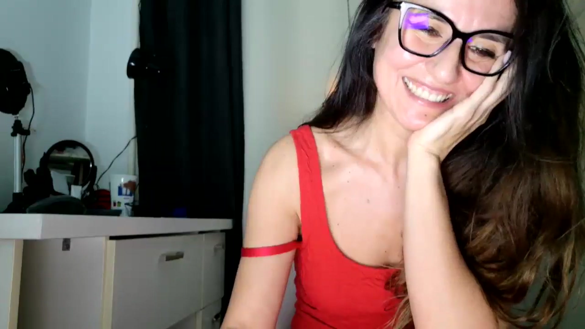 Gallery image thumbnail from DANIELLE's myfreecams stream on, 01/21/2026, 07:07 image 3 of 20