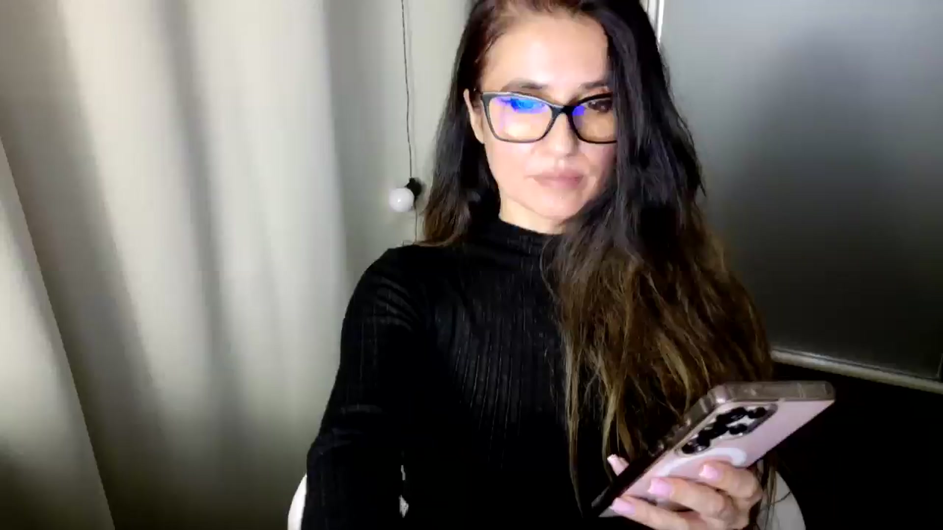 Gallery image thumbnail from DANIELLE's myfreecams stream on, 01/26/2026, 08:25 image 11 of 20