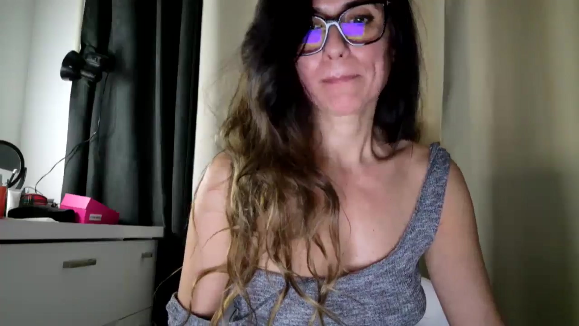 Gallery image thumbnail from DANIELLE's myfreecams stream on, 02/06/2026, 10:42 image 15 of 20