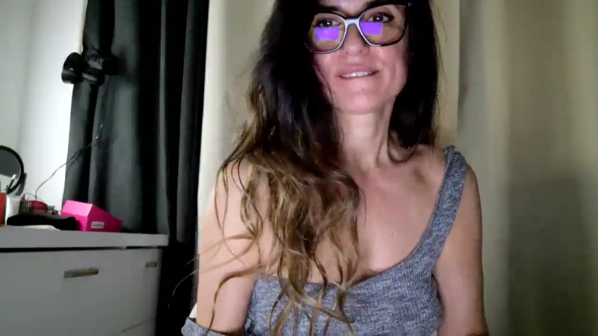 Gallery image thumbnail from DANIELLE's myfreecams stream on, 02/06/2026, 10:42 image 17 of 20