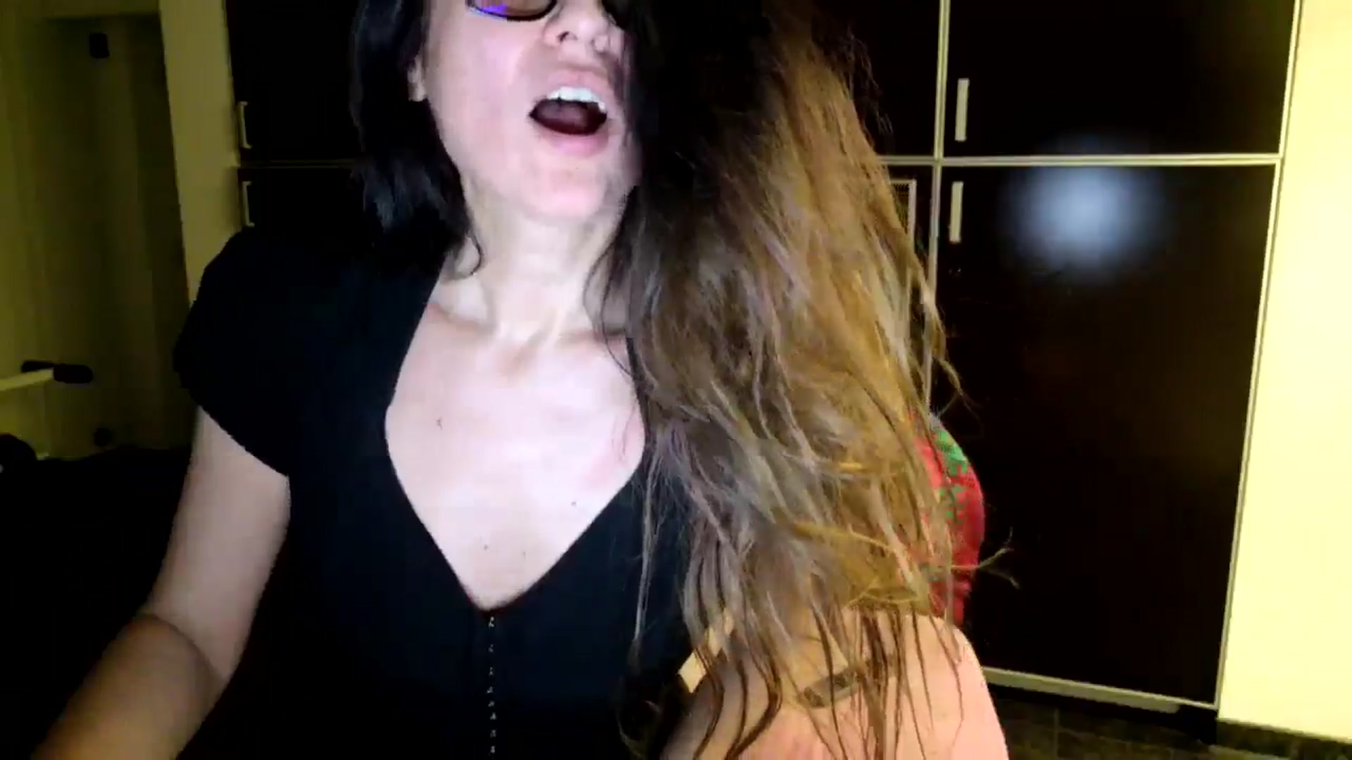 Gallery image thumbnail from DANIELLE's myfreecams stream on, 02/13/2026, 18:18 image 12 of 20
