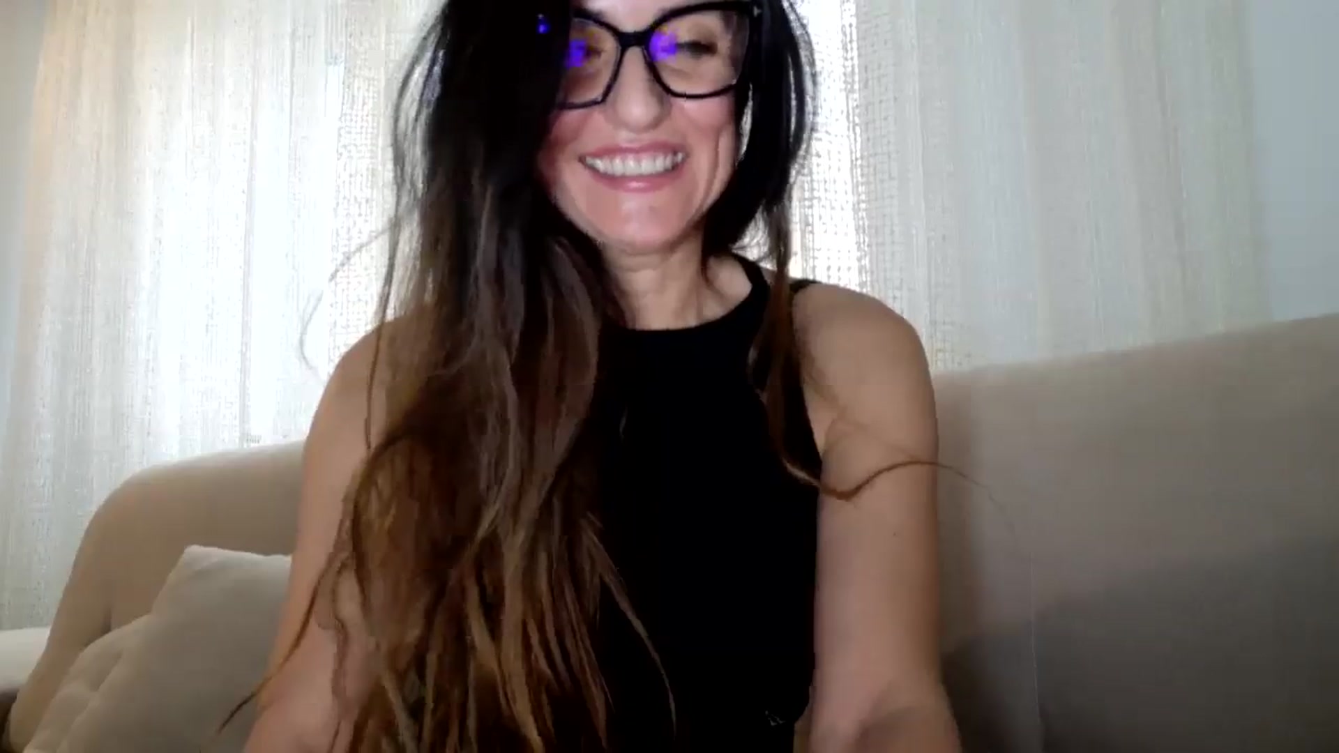 Gallery image thumbnail from DANIELLE's myfreecams stream on, 03/01/2026, 06:05 image 6 of 20