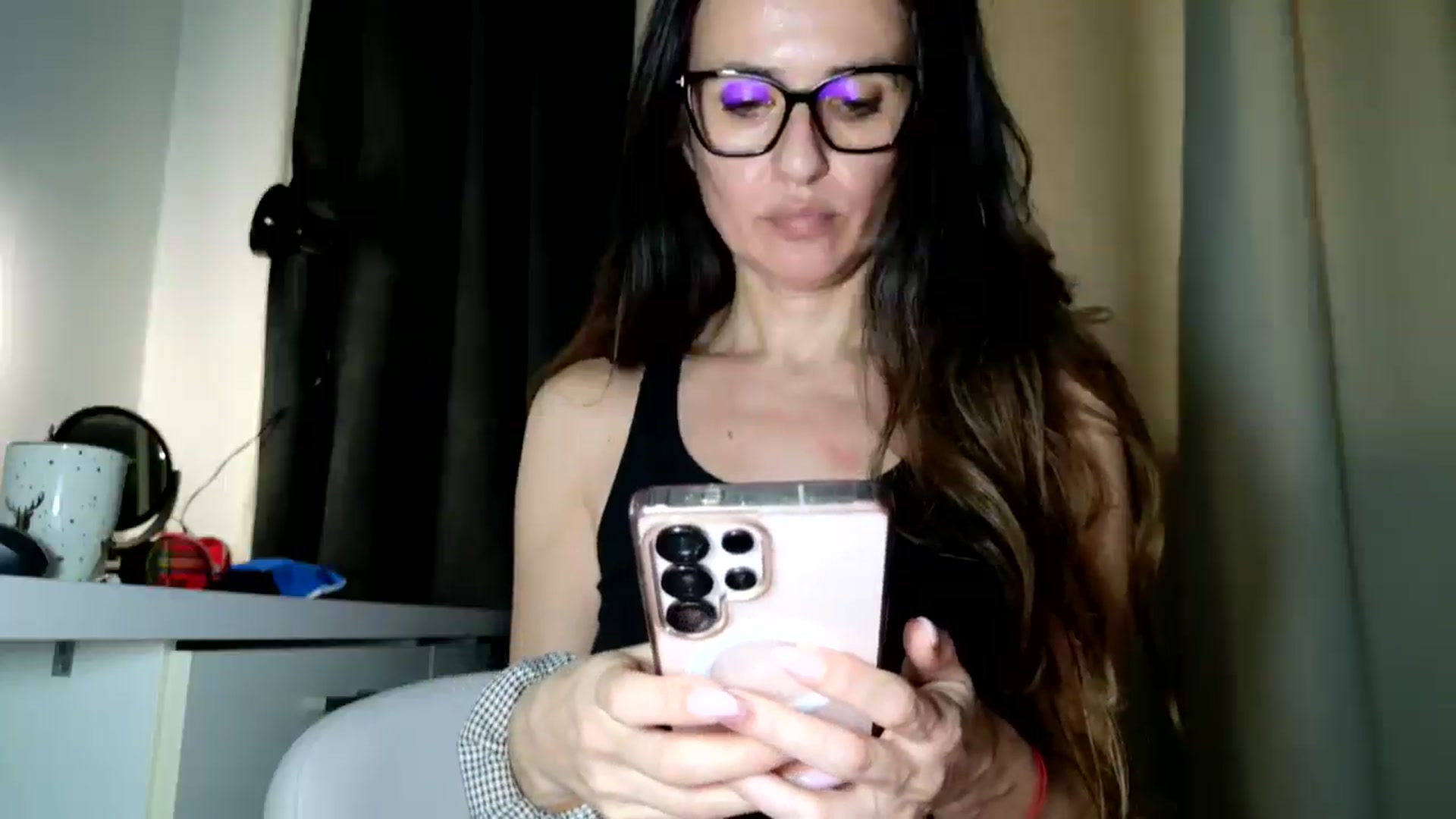 Gallery image thumbnail from DANIELLE's myfreecams stream on, 03/10/2026, 09:43 image 12 of 20