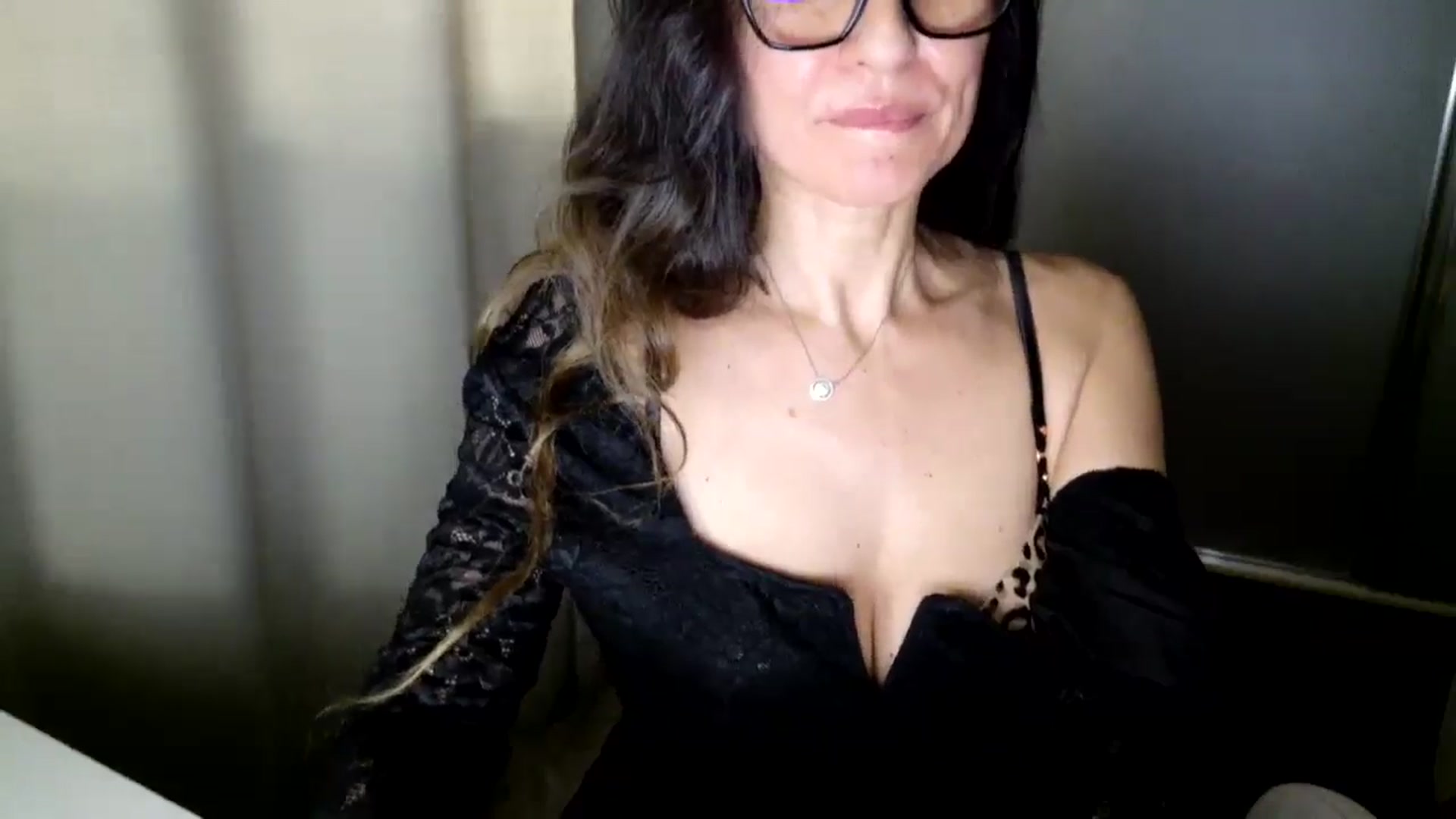 Gallery image thumbnail from DANIELLE's myfreecams stream on, 03/18/2026, 08:06 image 3 of 20